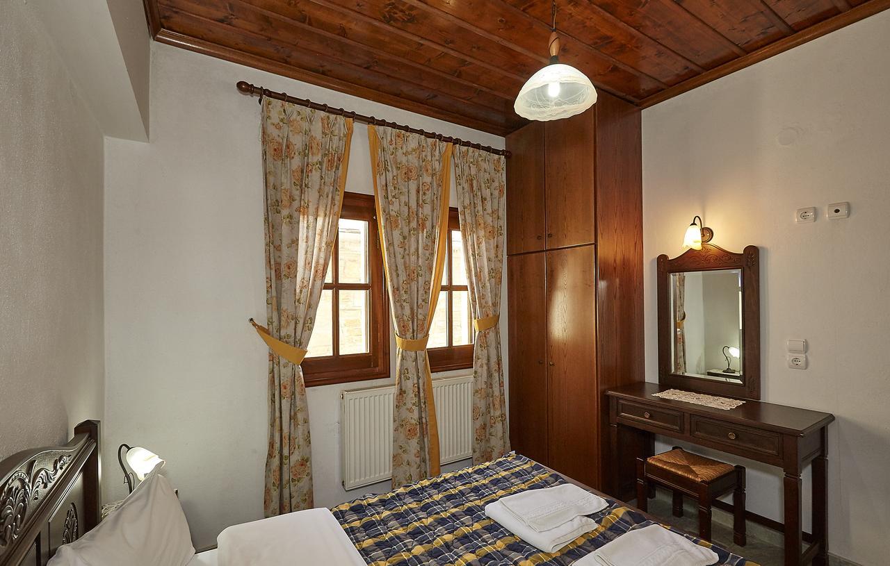 Hotel Atrapos Kissos  Ngoại thất bức ảnh
