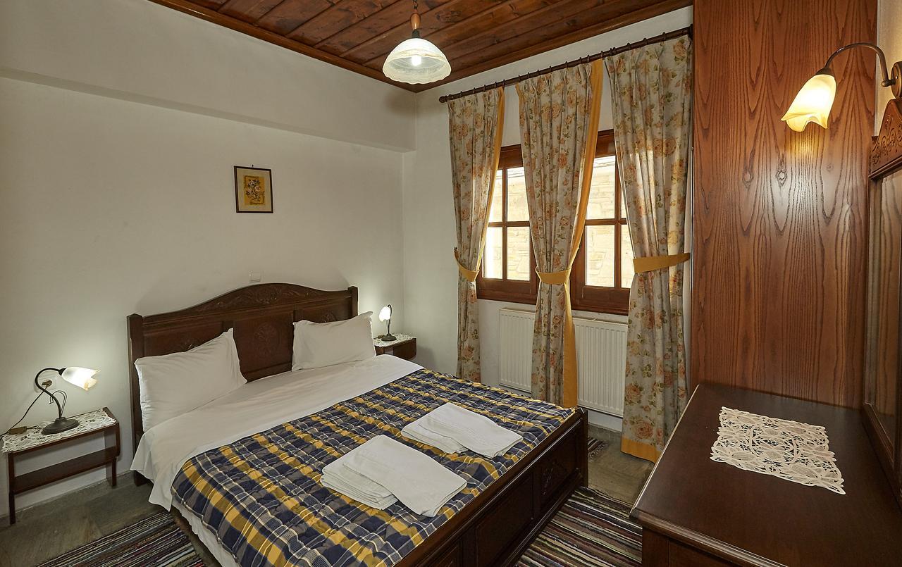 Hotel Atrapos Kissos  Ngoại thất bức ảnh